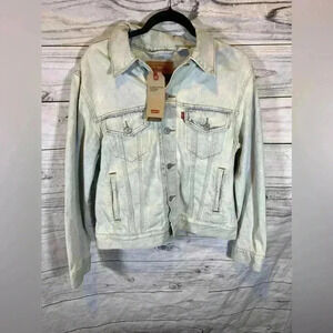 NWT Levis Denim Ex Boyfriend Embroidered Floral Trucker Jacket Size M Light Wash